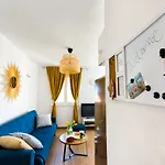 Апартаменты Blue Laguna With Seaview Сплит